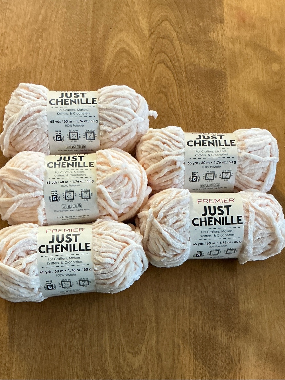 Premier Just Chenille Plush Yarn in Oyster